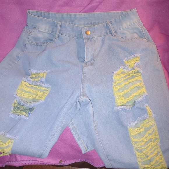 Stretchy Distressed Jeans - Picture 2 of 5